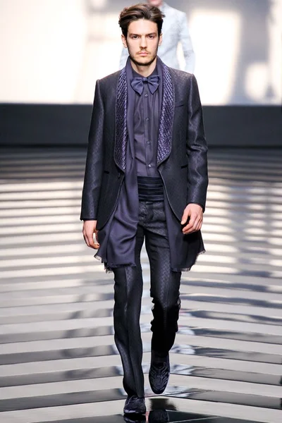 Look 45
